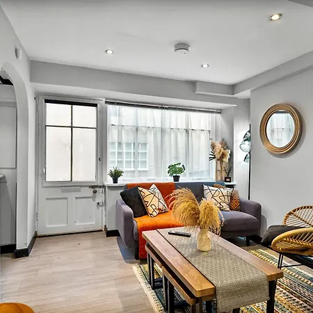 30 Percent Off! Elegant Of - Sleeps 5